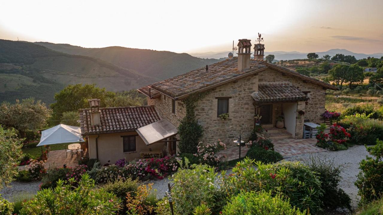 Il Casale Di Fiore Cannara Dış mekan fotoğraf